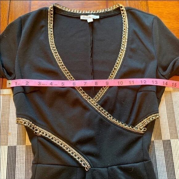 𝅺CHARLOTTE RUSSE Bodycon Black Gold Chain Side Cut Out Dress Size Small - Picture 4 of 8